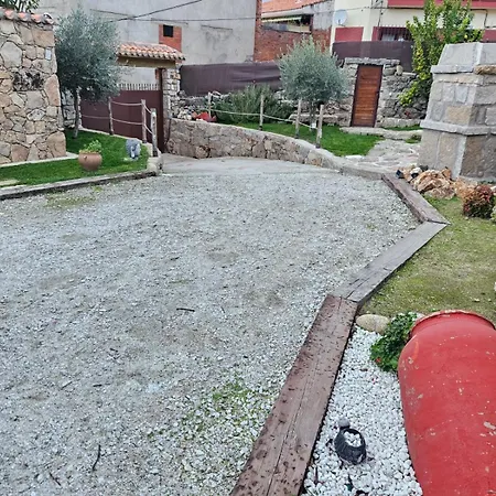 El Patio De Tinajas