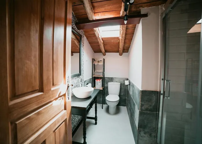 El Patio De Tinajas *